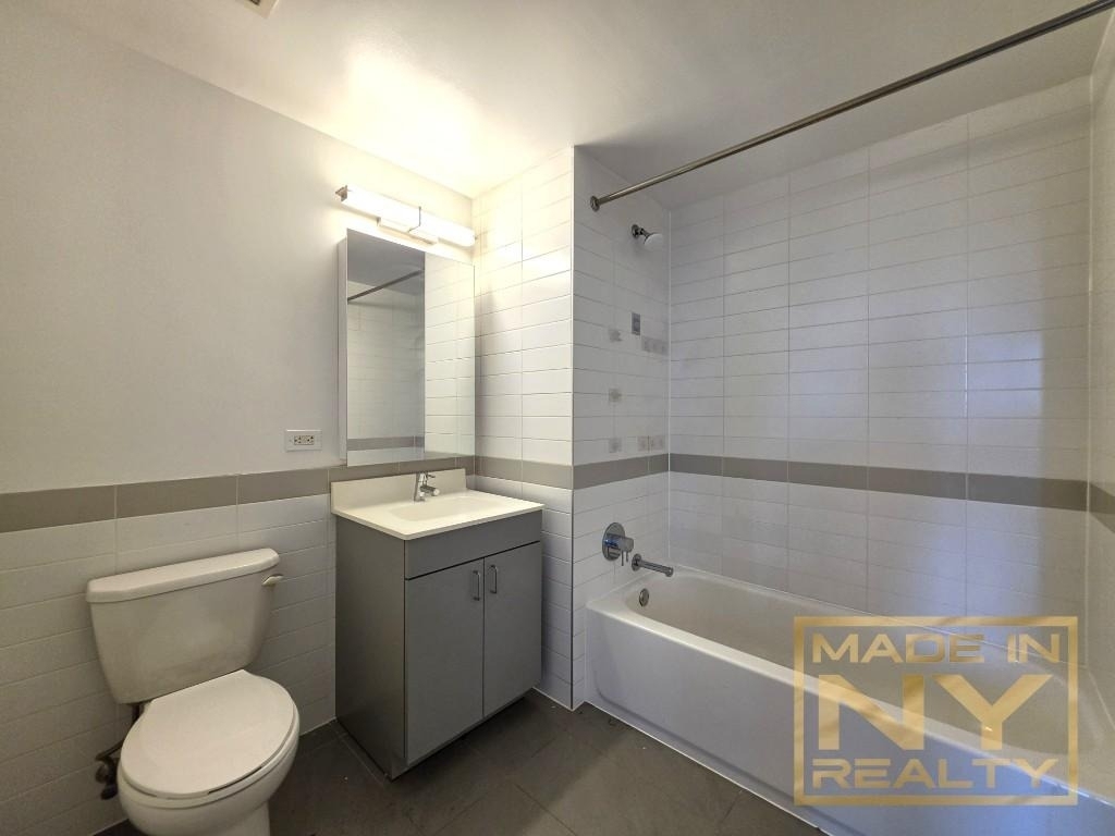 62-11 108th Street - Photo 10