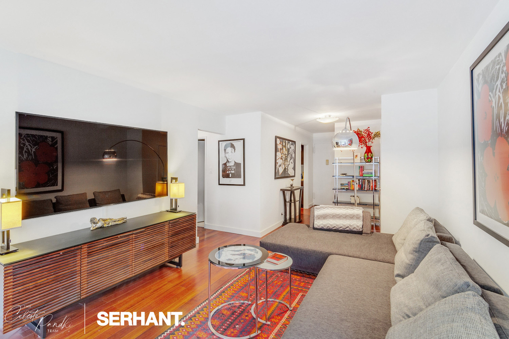 301 E 63rd Street - Photo 2
