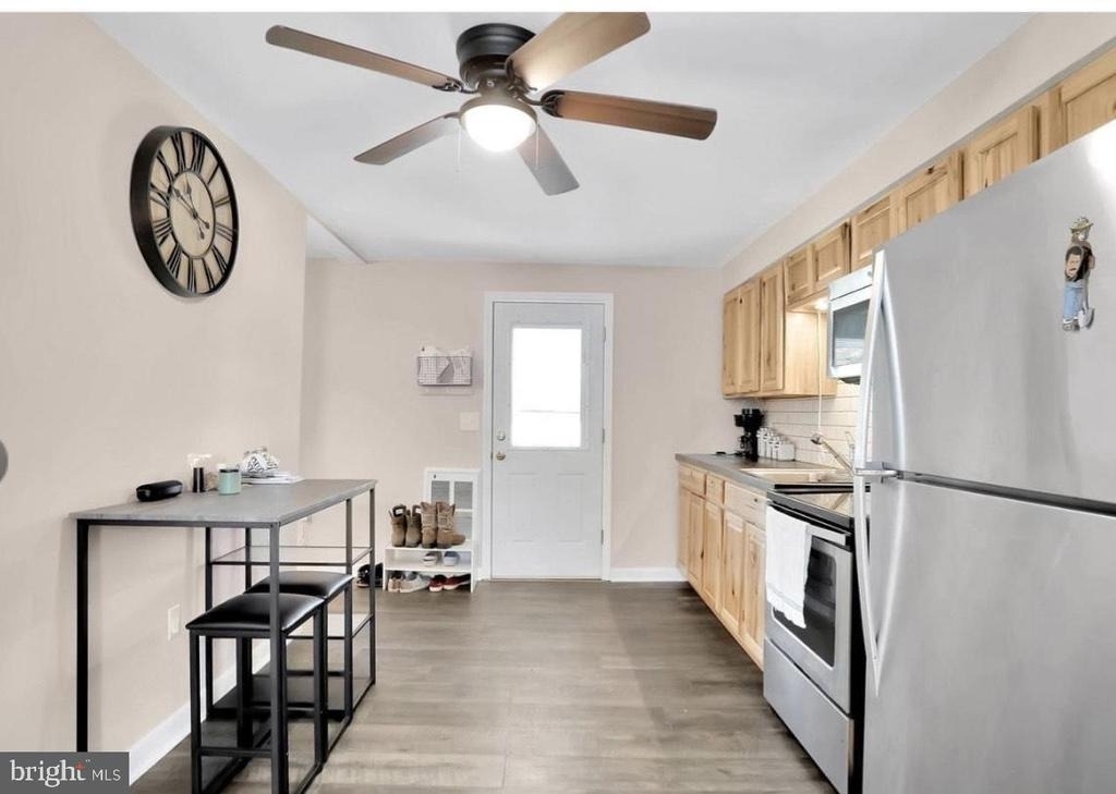 316 W 9th Street - Photo 3
