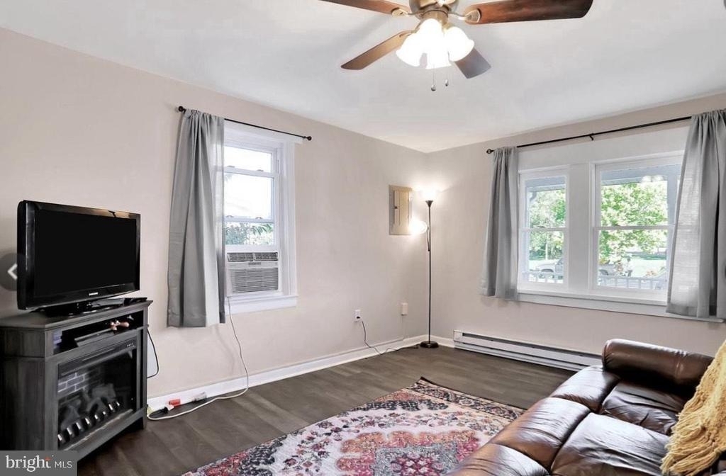 316 W 9th Street - Photo 13