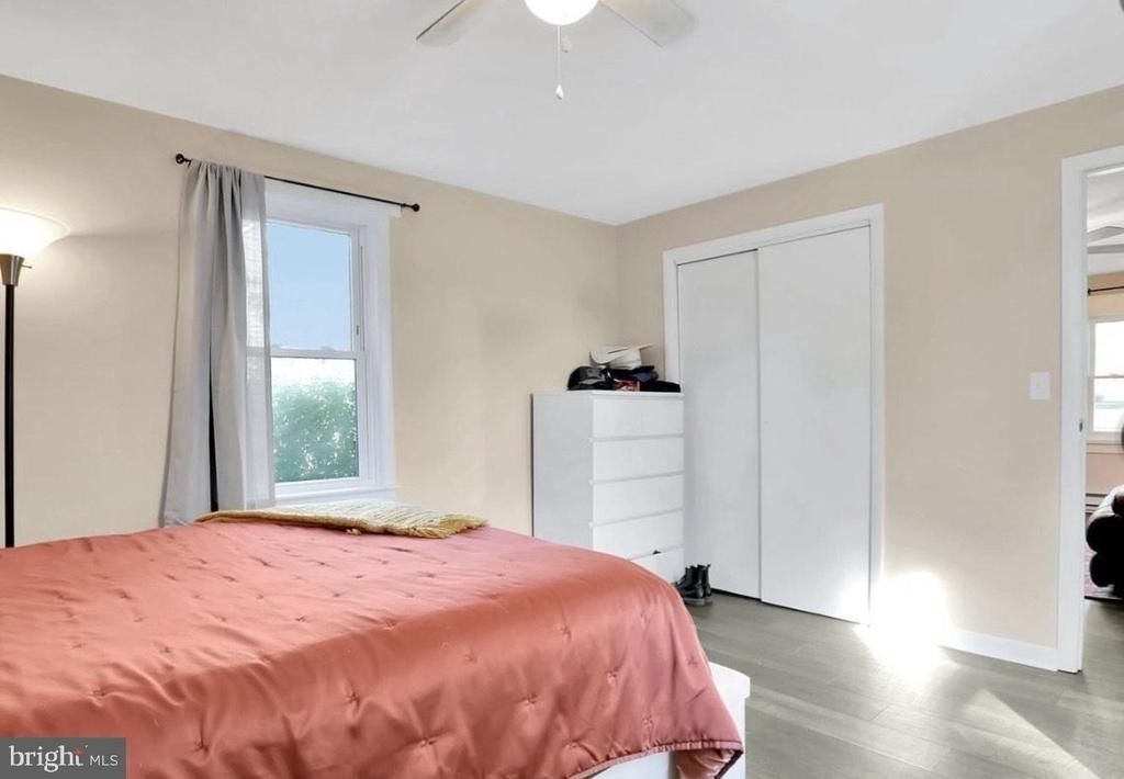 316 W 9th Street - Photo 12