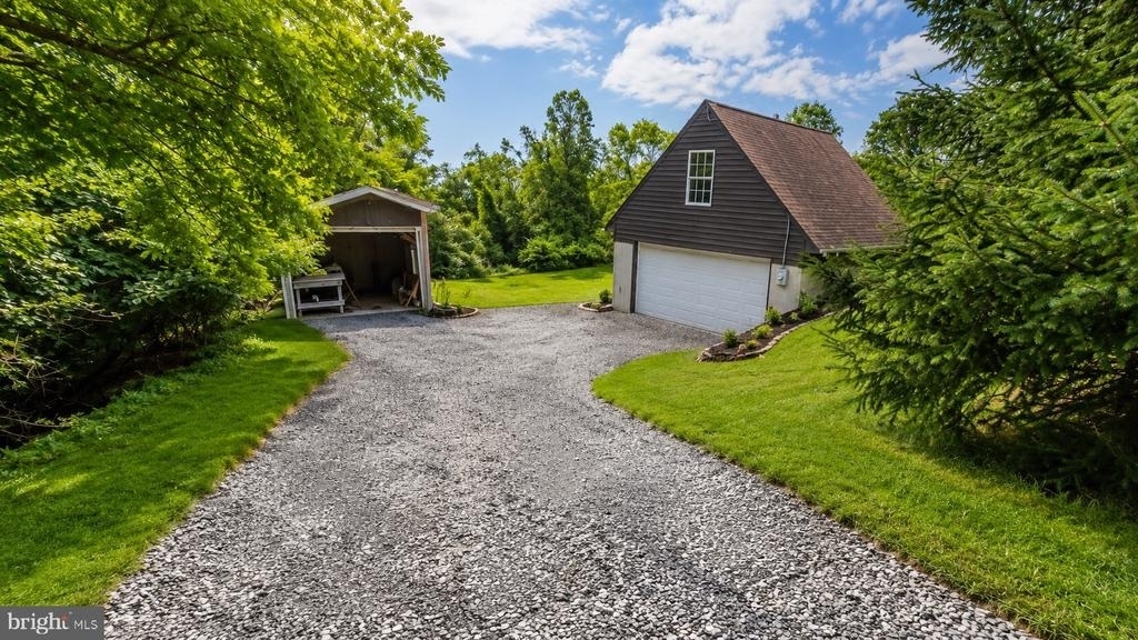12 Stecher Court - Photo 2