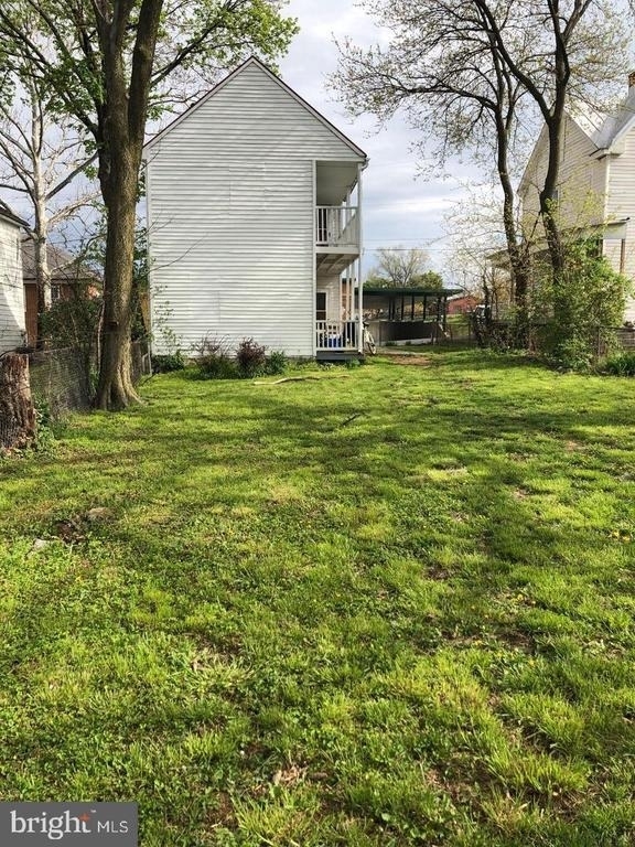 211 E Boscawen Street - Photo 10