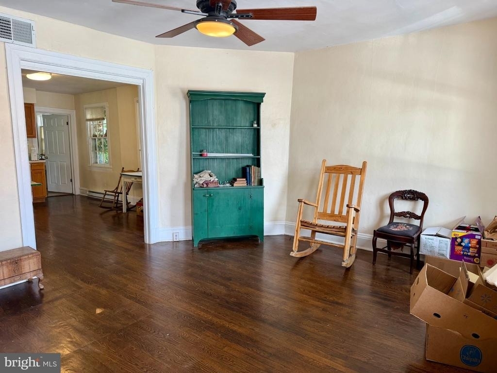 211 E Boscawen Street - Photo 1