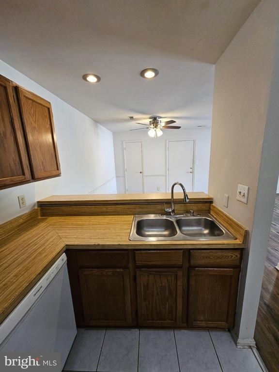 100 Chesterfield Lane - Photo 14
