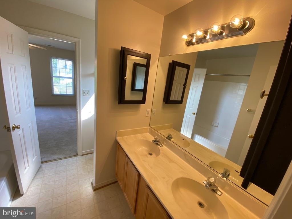 9 Brown Circle - Photo 24