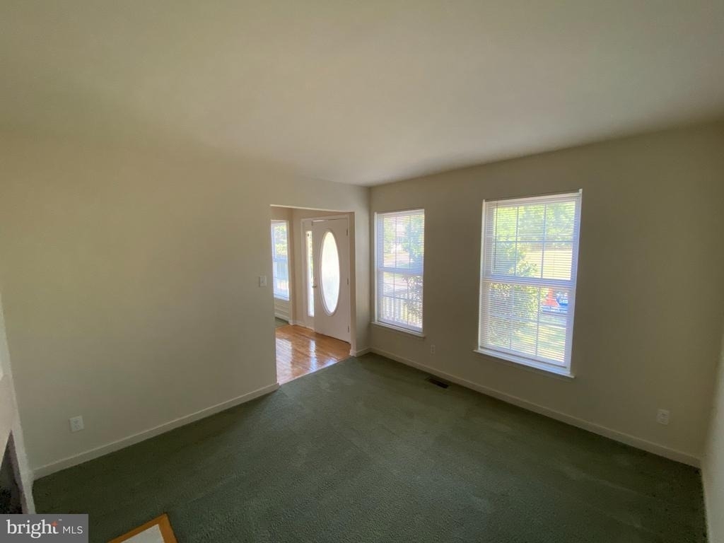 9 Brown Circle - Photo 3