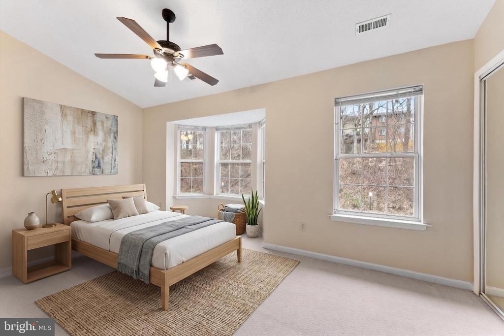 407 Lakeview Court - Photo 17