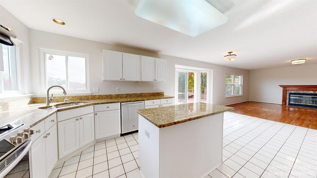 2844 Chaseway Court - Photo 10