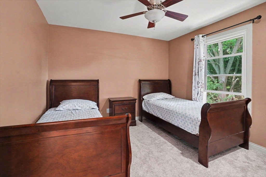 3382 Hampstead Court - Photo 18