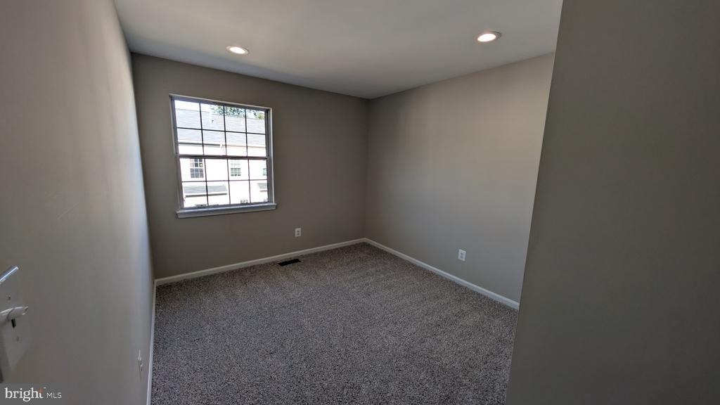 16303 Taconic Circle - Photo 32