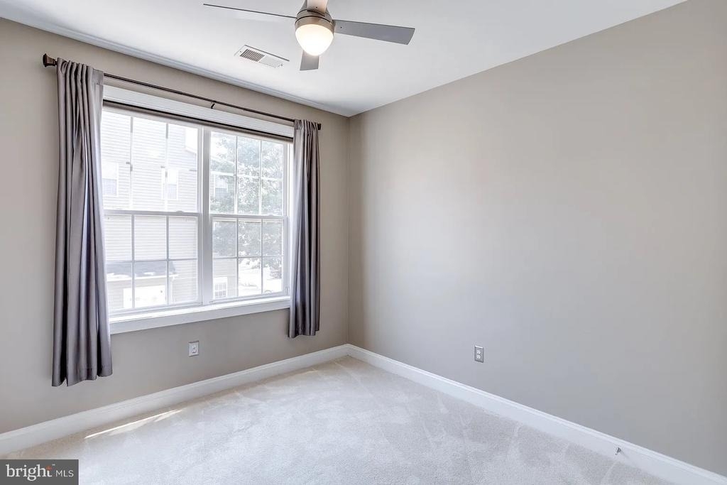 2322 Merseyside Drive - Photo 18