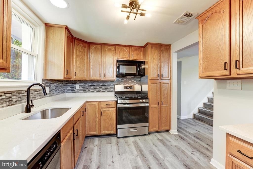 4111 Hemingway Drive - Photo 14