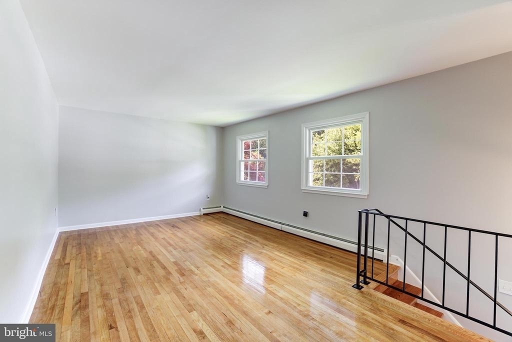 4111 Hemingway Drive - Photo 8