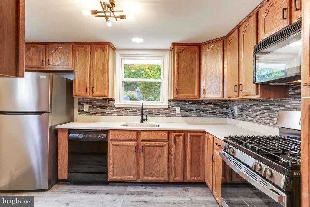 4111 Hemingway Drive - Photo 13