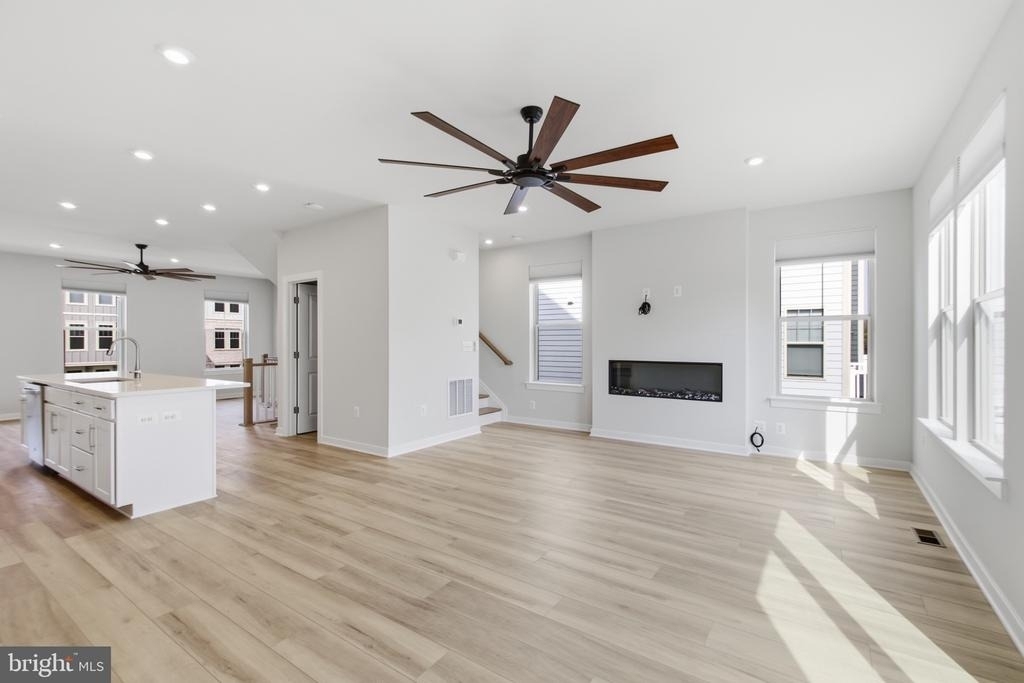 14153 Slate Street - Photo 5