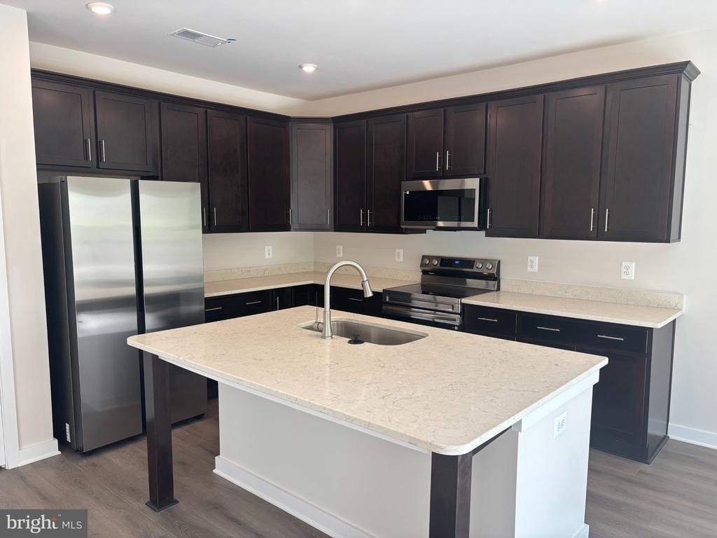 372 Baker Drive - Photo 10
