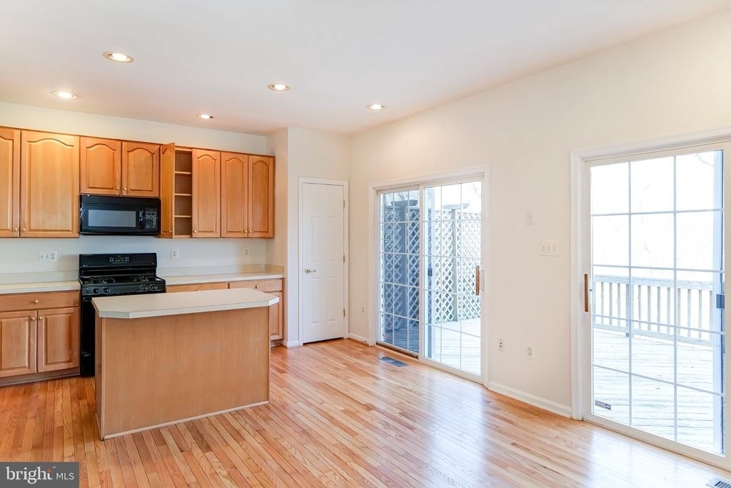 20717 Waterfall Branch Terrace - Photo 9