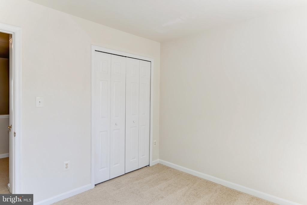 20717 Waterfall Branch Terrace - Photo 26