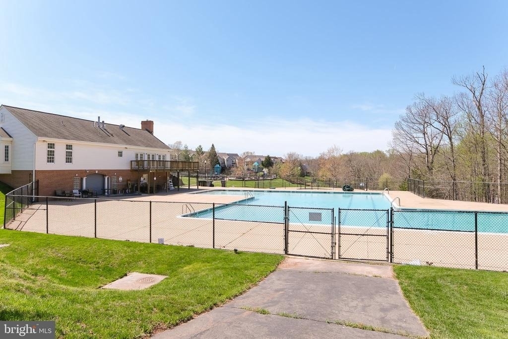 20717 Waterfall Branch Terrace - Photo 44