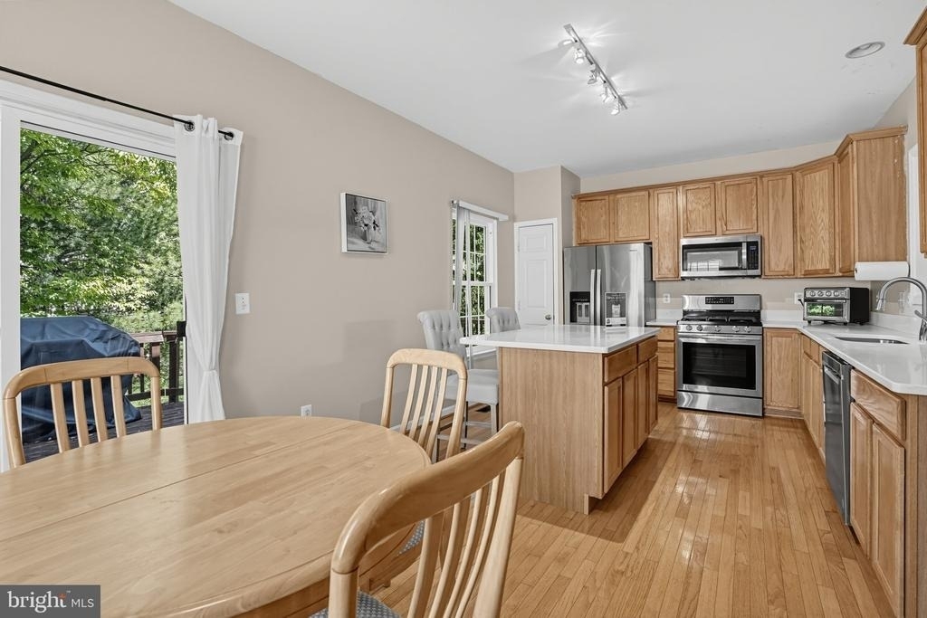 43100 Sherbrooke Terrace - Photo 14
