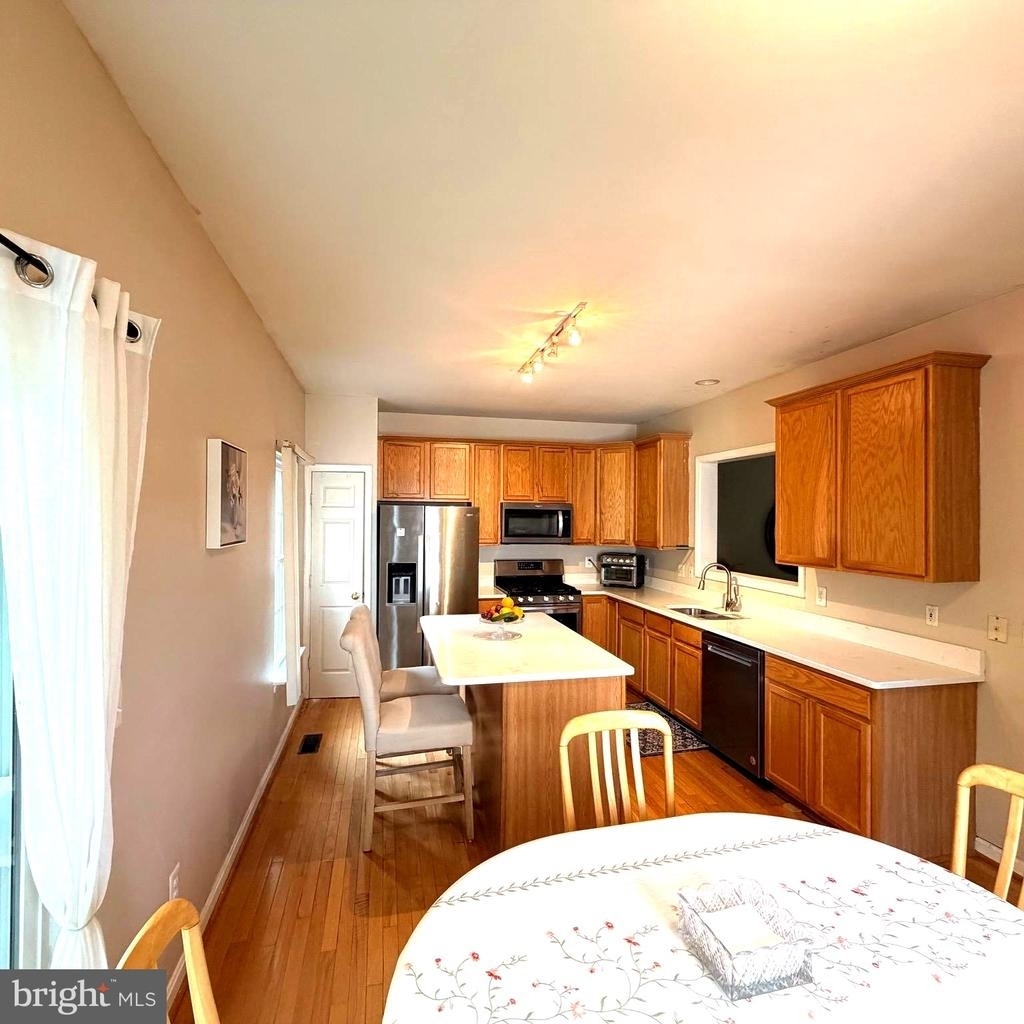 43100 Sherbrooke Terrace - Photo 13