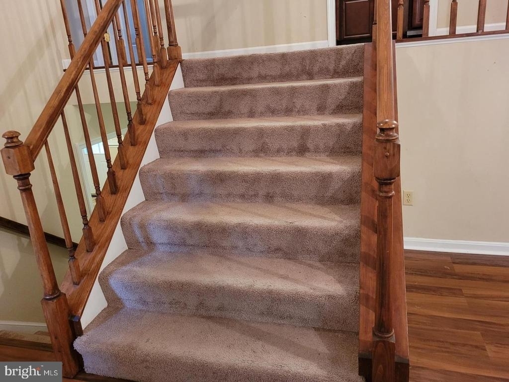 8538 Bush Street - Photo 4