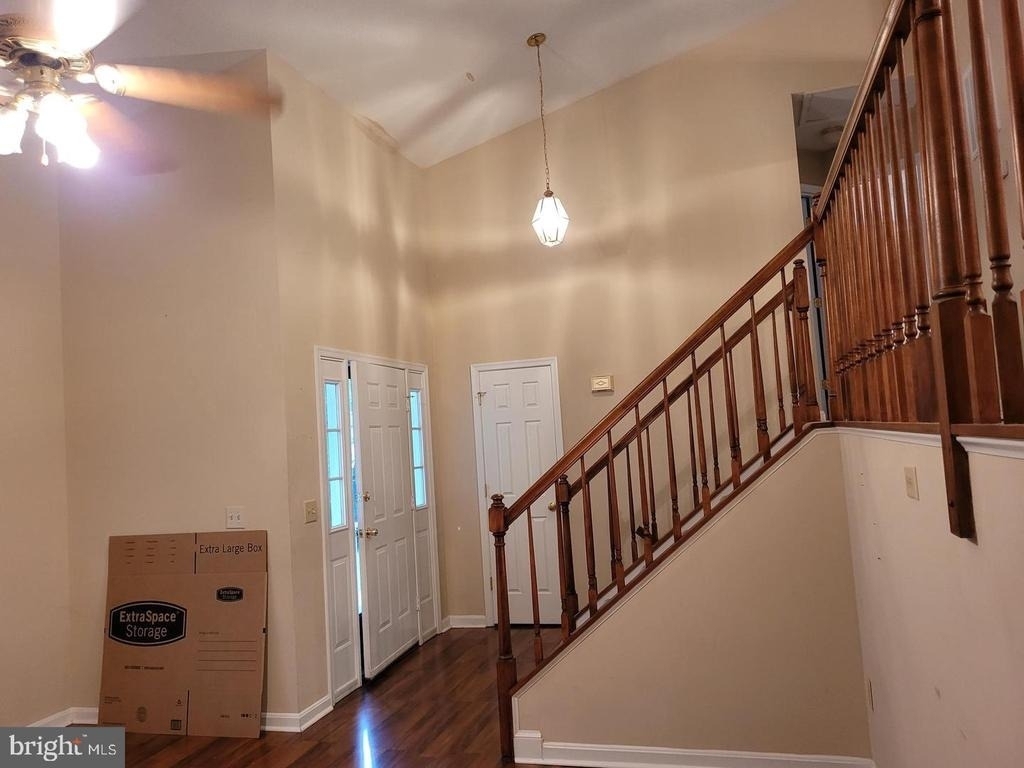 8538 Bush Street - Photo 3