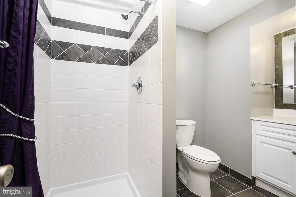 6580 Lochleigh Court - Photo 30