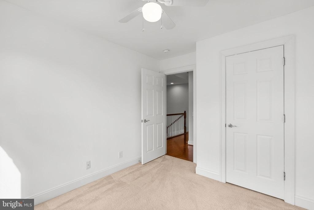 9655 Pullman Place - Photo 21