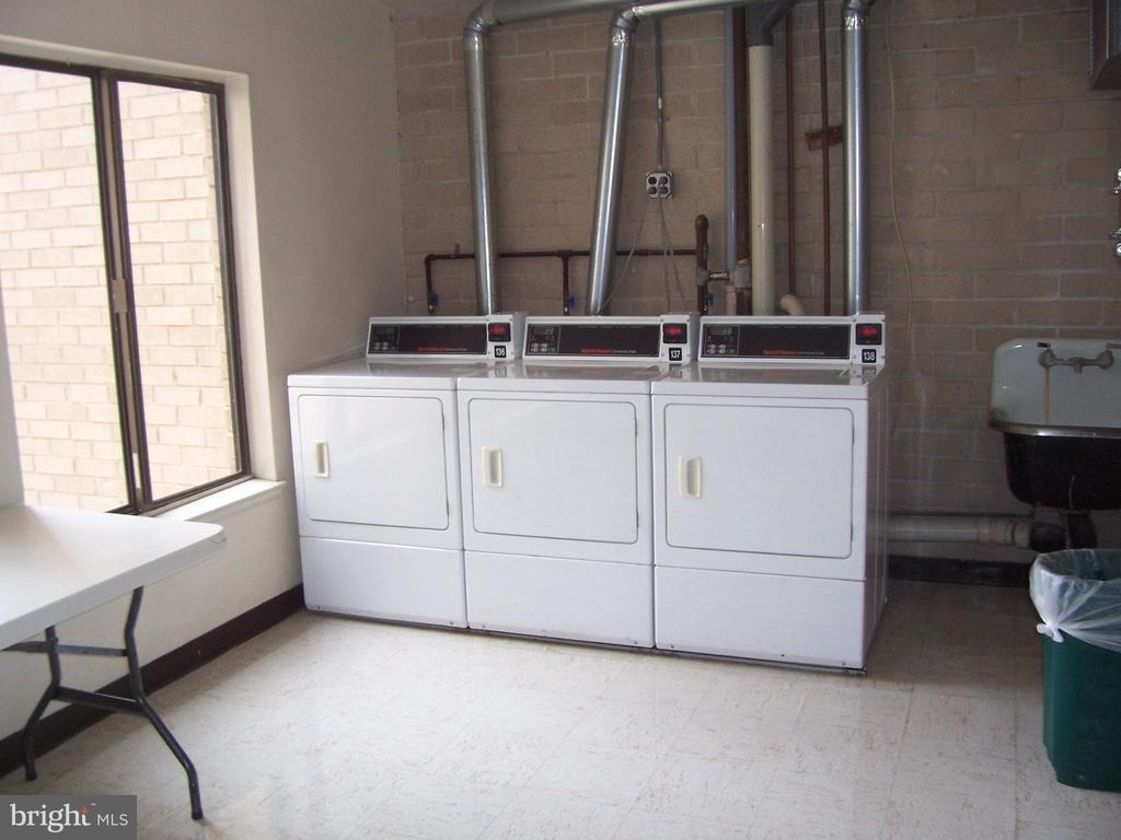 6001 Arlington Boulevard - Photo 21