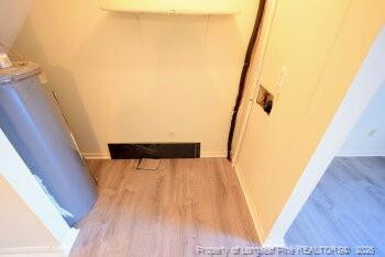 421 Kirkcaldy Court - Photo 5