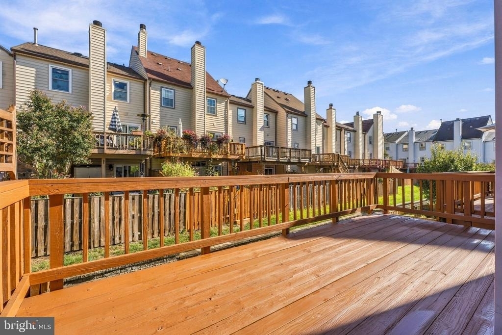 6010 Southward Way - Photo 22