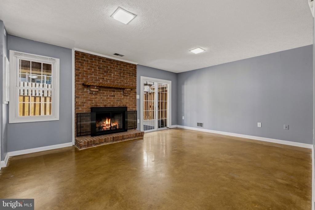 6010 Southward Way - Photo 25