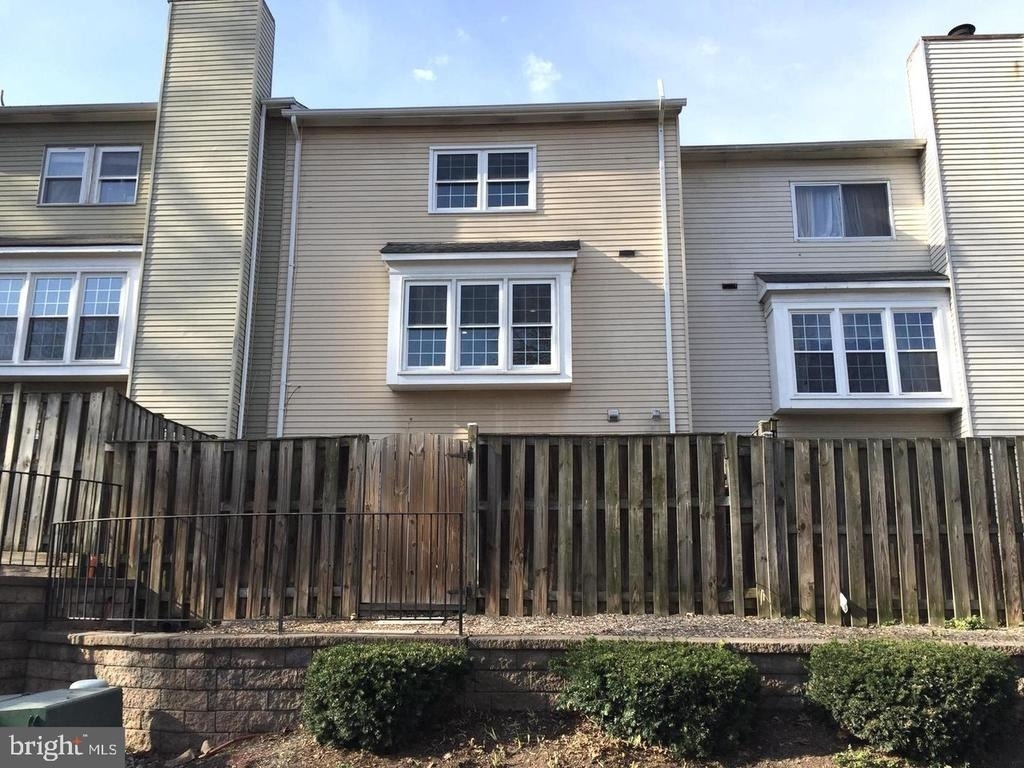 5408 Helm Court - Photo 1