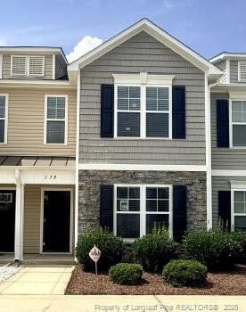 138 Collinwood Drive - Photo 1