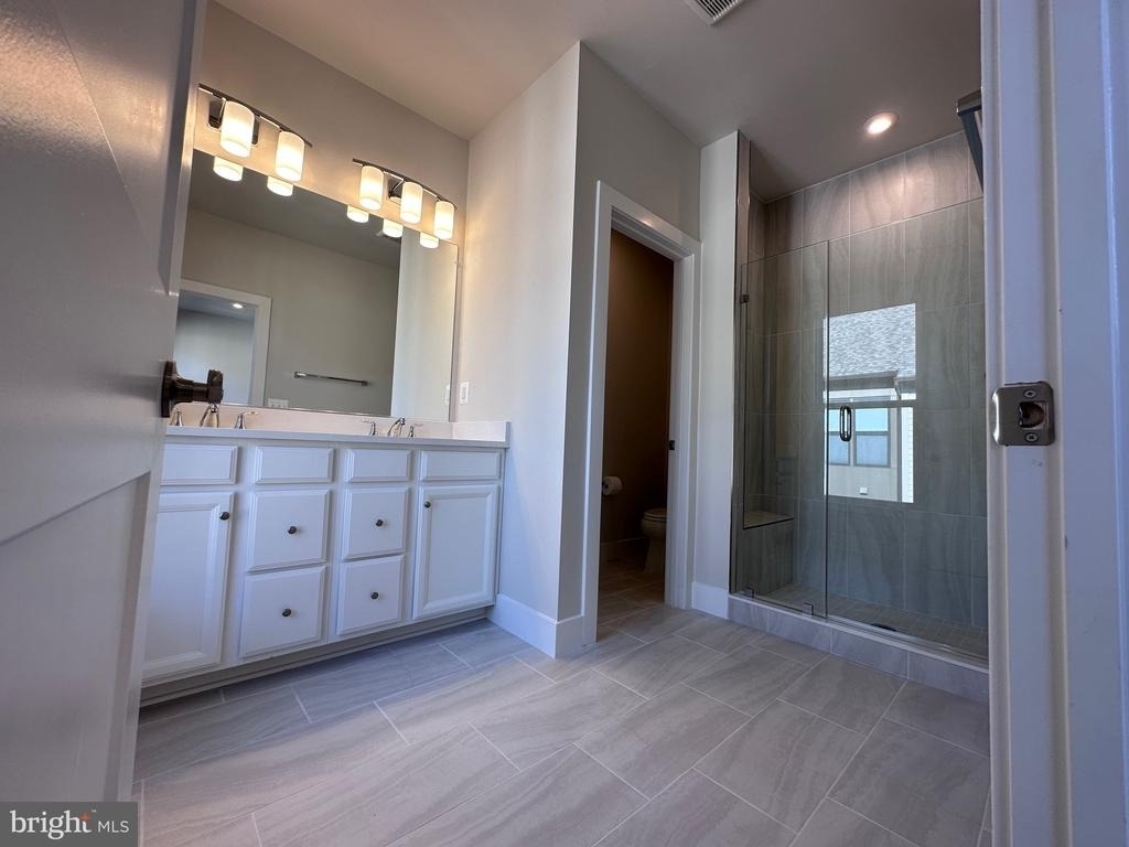 2453 Liberty Loop - Photo 20