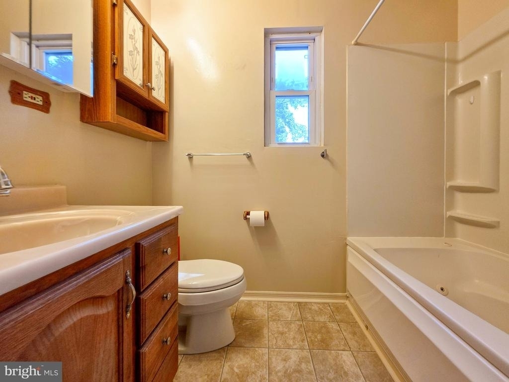 7511 Elgar Street - Photo 13