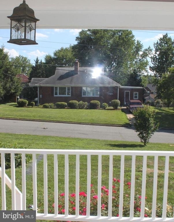 6528 Chesterfield Avenue - Photo 5