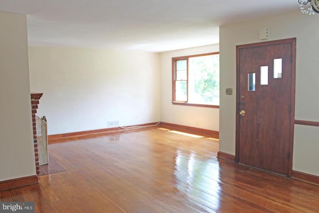 6528 Chesterfield Avenue - Photo 6