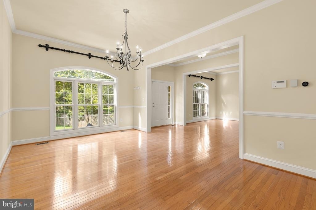 10606 Rosehaven Street - Photo 6