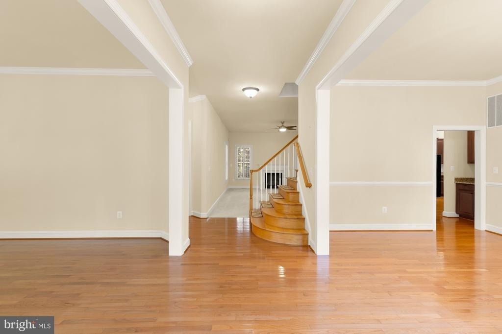 10606 Rosehaven Street - Photo 1