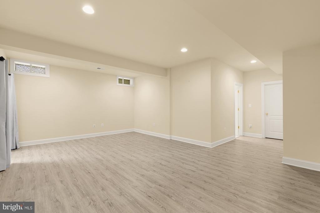 10606 Rosehaven Street - Photo 38