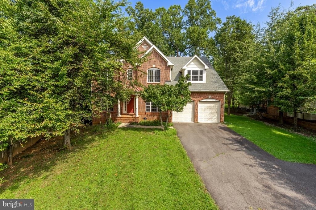10606 Rosehaven Street - Photo 0
