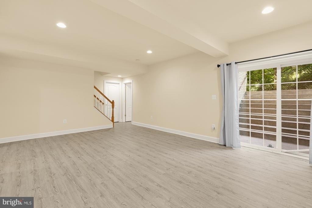 10606 Rosehaven Street - Photo 39