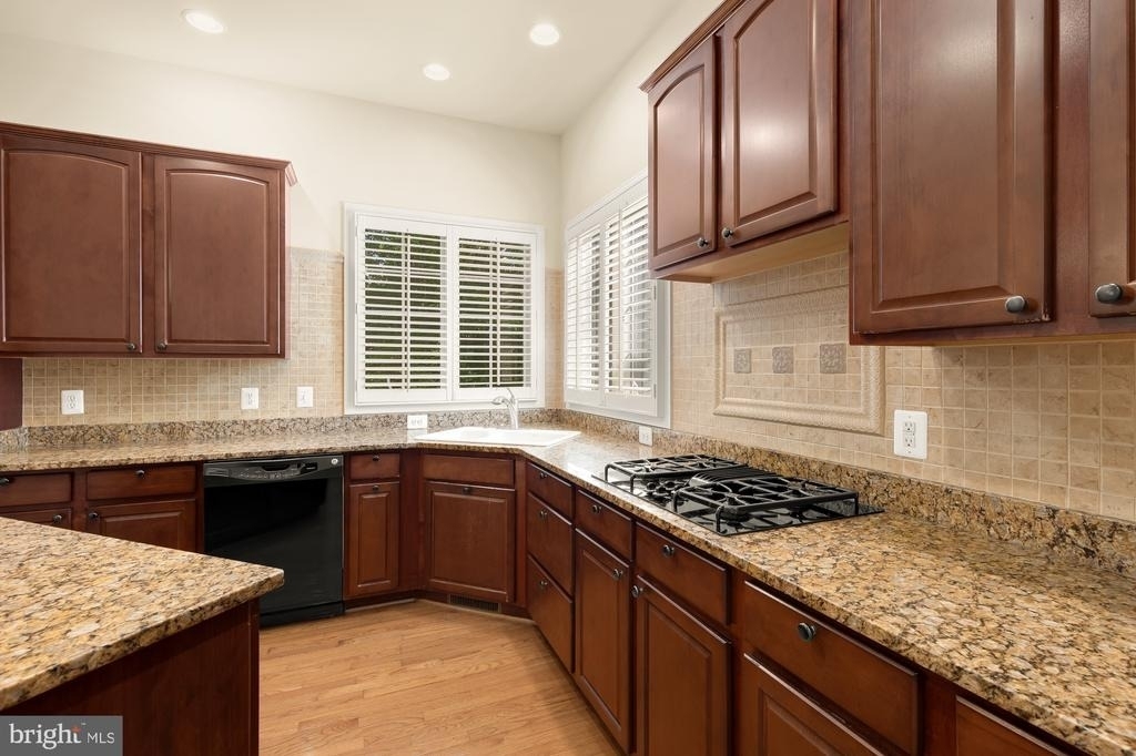 10606 Rosehaven Street - Photo 10
