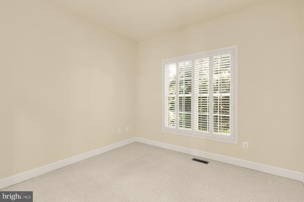 10606 Rosehaven Street - Photo 12