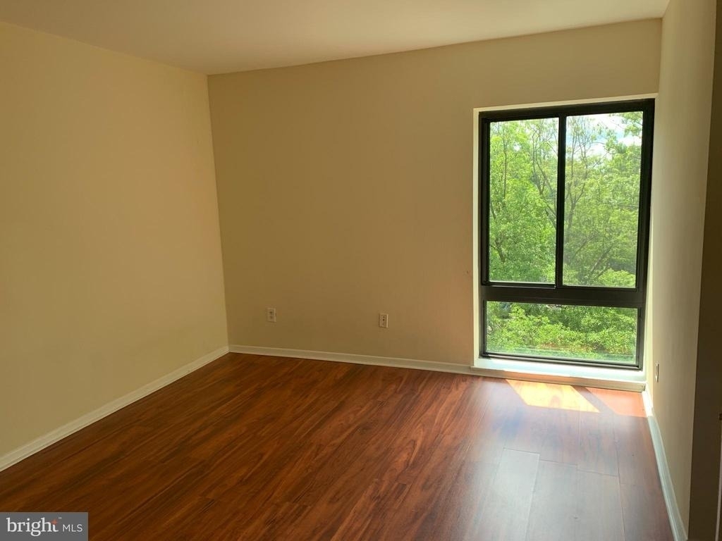 6141 Leesburg Pike - Photo 16