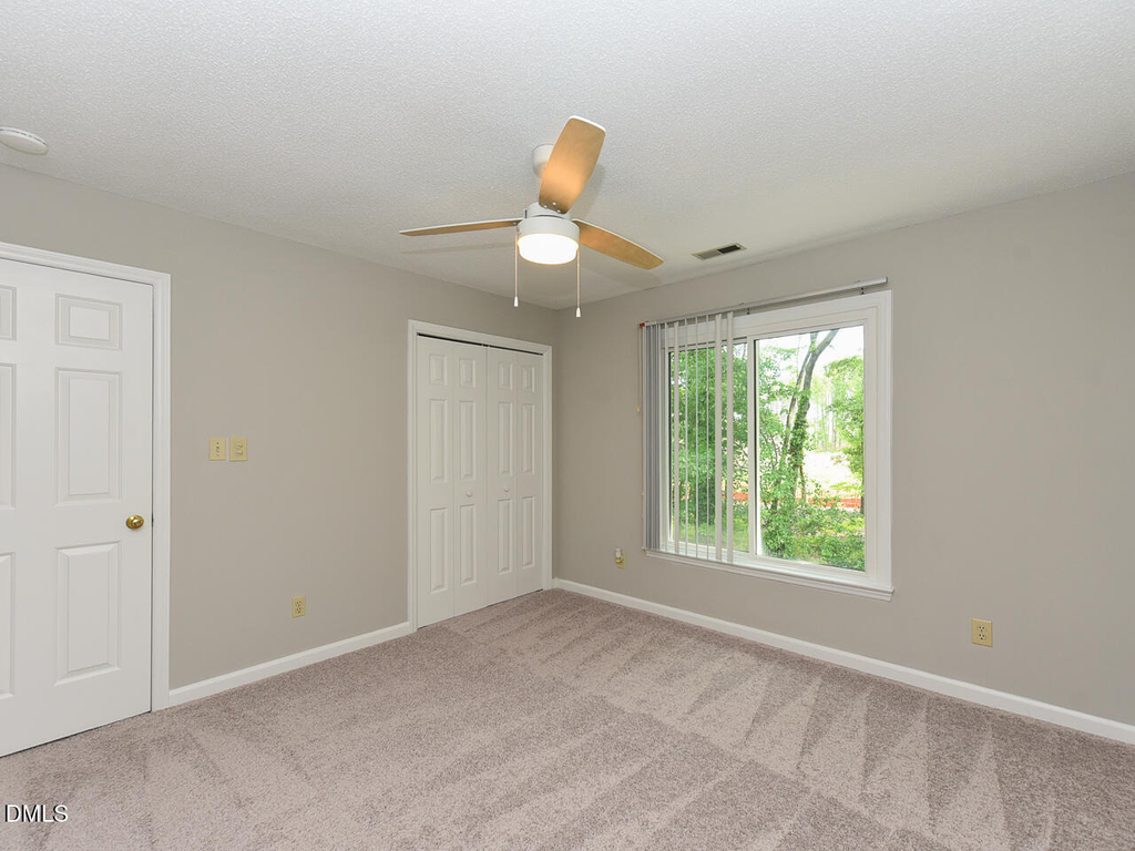 4916 Royal Adelaide Way - Photo 16
