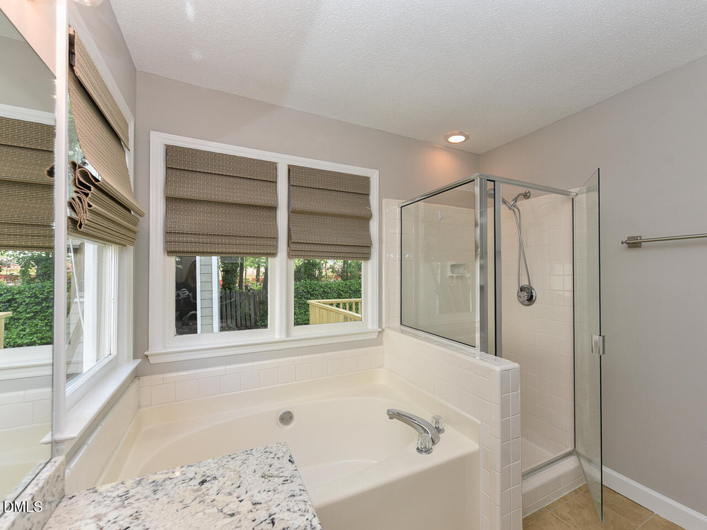 4916 Royal Adelaide Way - Photo 10